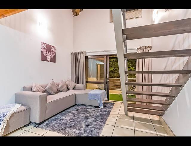 1 BEDROOM APARTMENT FOR SALE IN FOURWAYS